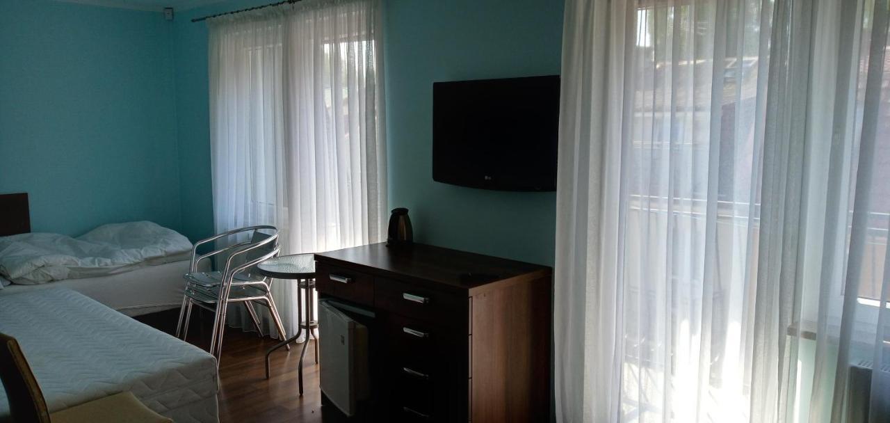 Azzurro Hotel Łukęcin Esterno foto