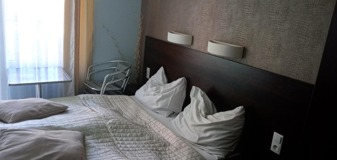 Azzurro Hotel Łukęcin Esterno foto