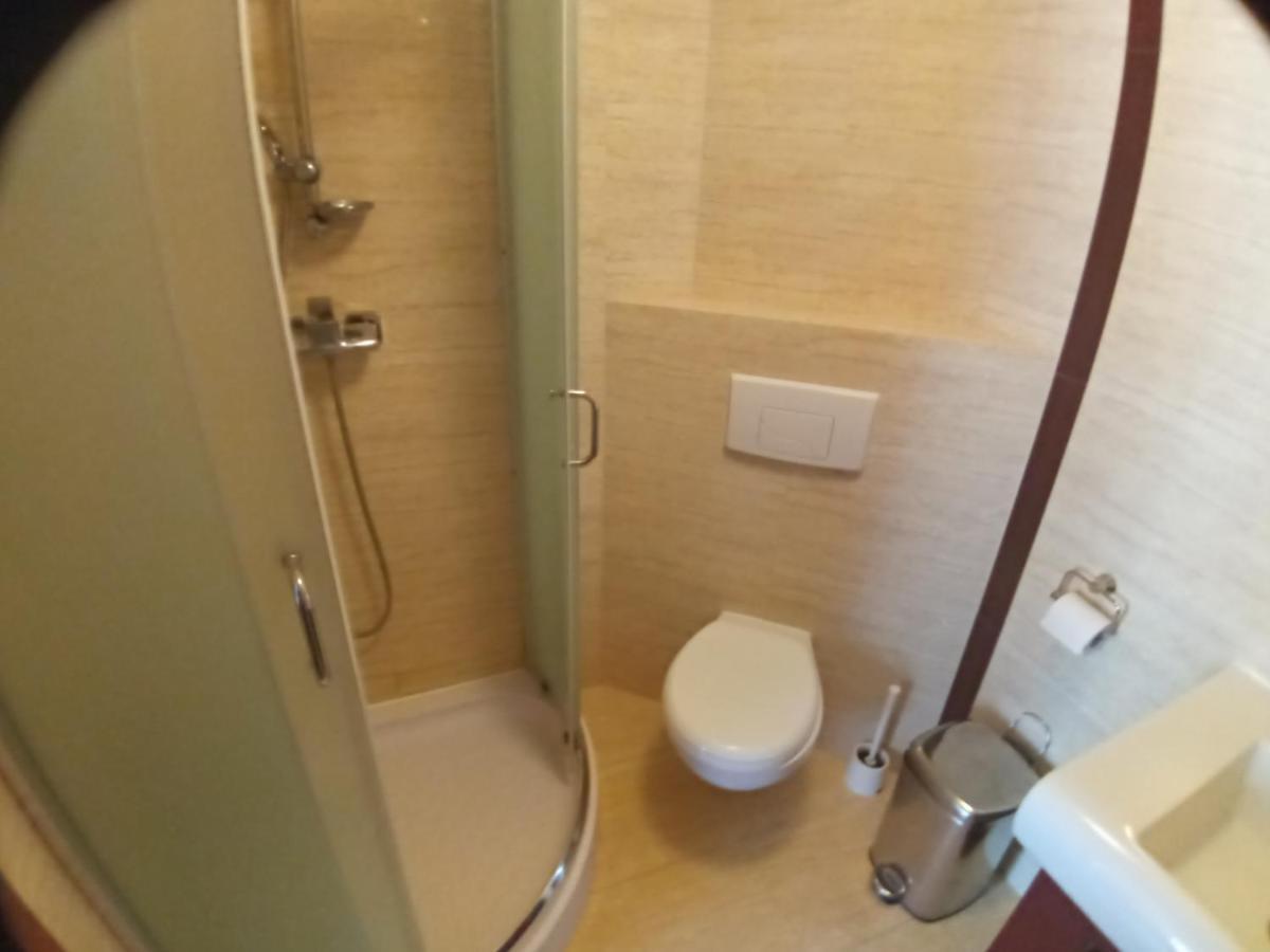 Azzurro Hotel Łukęcin Esterno foto