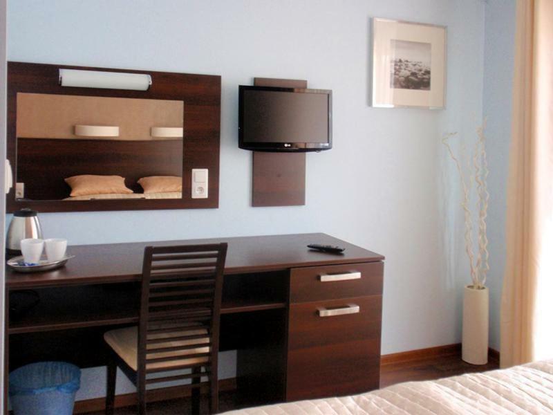 Azzurro Hotel Łukęcin Esterno foto